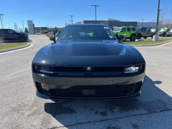 2025 Dodge CHARGER 2-DOOR DAYTONA R/T AWD - Image 2