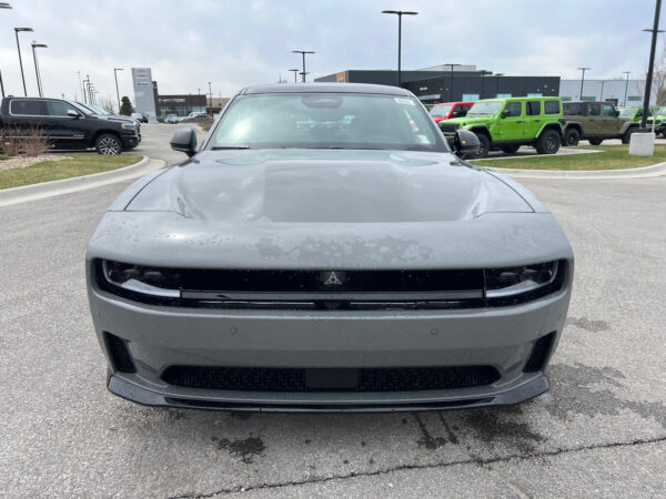 2025 Dodge CHARGER 2-DOOR DAYTONA R/T AWD - Image 3