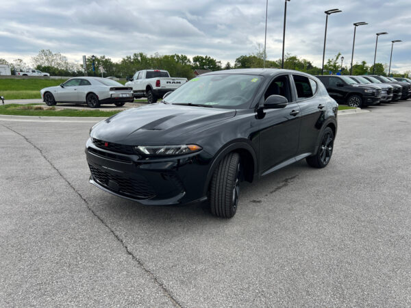 2024 Dodge Hornet R/T Plus - Image 3