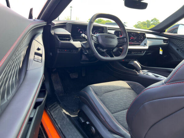 2025 Dodge CHARGER 2-DOOR DAYTONA R/T AWD - Image 3