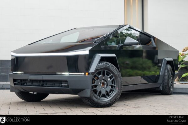 2024 Tesla Cybertruck
