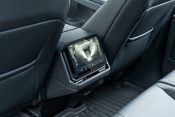 2024 Tesla Cybertruck - Image 15