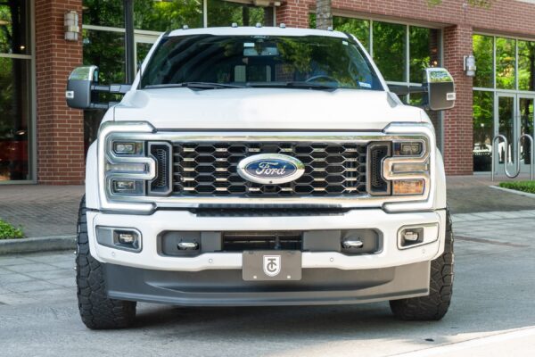 2024 Ford F-450SD Platinum DRW - Image 3