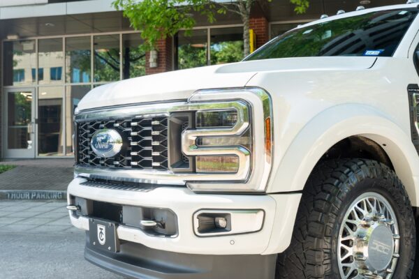 2024 Ford F-450SD Platinum DRW - Image 4